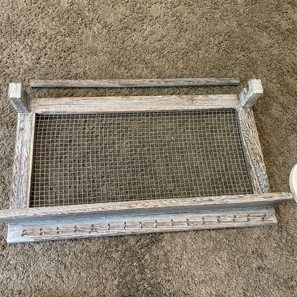 jewelry holder